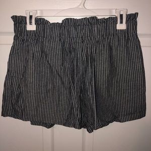 High waisted paperbag shorts!